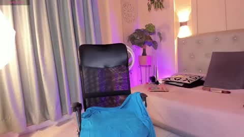 Chloe rosse online show from March 28, 1:16 am