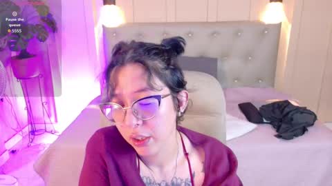 Chloe rosse online show from October 3, 1:33 am