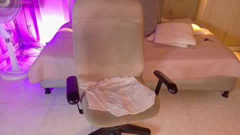 Chloe rosse online show from October 7, 1:43 am