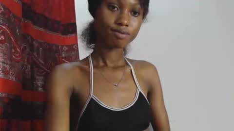 choco_petitqueen online show from December 13, 8:10 am