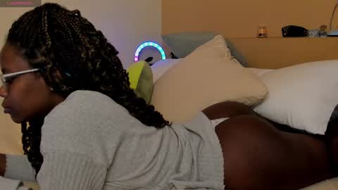 Snapshot of chocolandra_10 chatting on January 28, 5:35 pm Amber online show from January 28, 5:35 pm