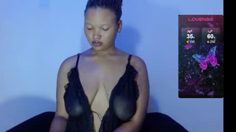 chocolatemilkebony online show from February 26, 7:55 am