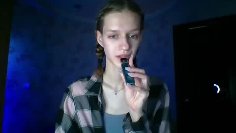 chrissy_joyful online show from April 11, 5:57 am