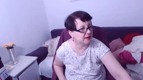 Christa online show from October 19, 11:40 pm