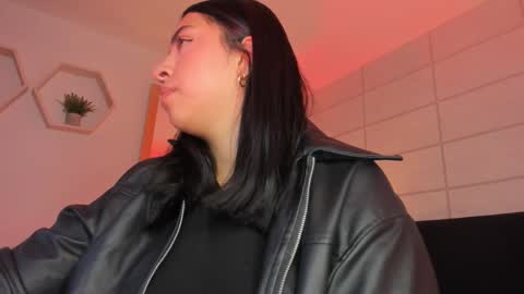 Christine  online show from December 2, 12:18 pm