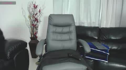 Christy Diaz online show from October 30, 1:41 am