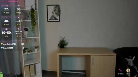 hristy3 online show from September 11, 1:06 am