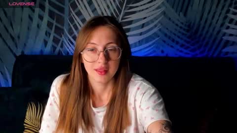 ChristyCrayme online show from October 13, 3:42 am