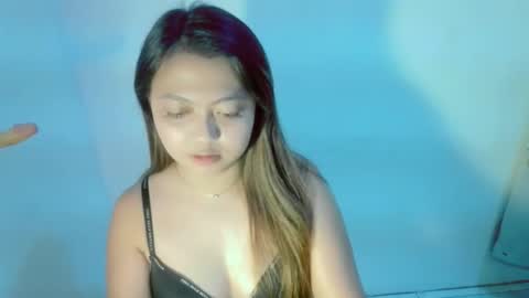 Chloe online show from October 3, 2:27 am