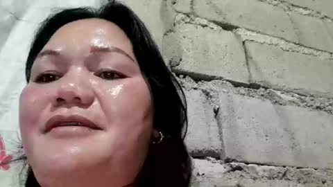 Snapshot of cindy_hot23 chatting on January 3, 1:36 pm cindy_hot23 online show from January 3, 1:36 pm