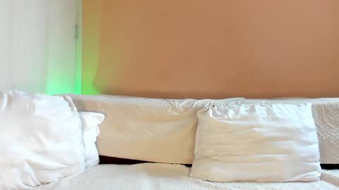 Sofia OF    online show from February 27, 9:25 pm