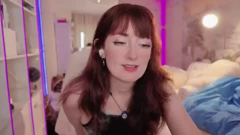 Cissy Glitter online show from June 14, 6:41 pm