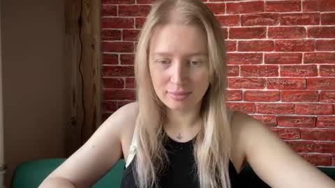 citrusblissss online show from October 13, 2:03 am