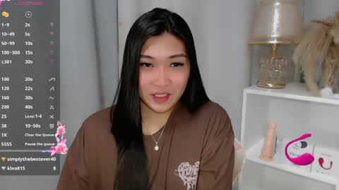 CLAIRE online show from August 3, 6:06 am