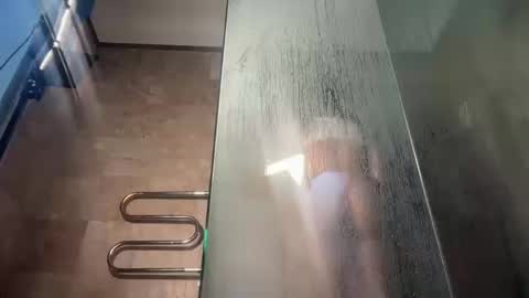 clairewalkerr online show from October 13, 11:07 pm