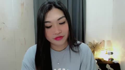 CLAIRE online show from September 28, 11:15 am