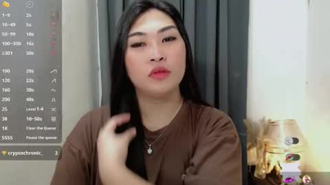 CLAIRE online show from October 31, 5:17 pm