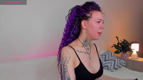 clara_rogers online show from February 25, 10:15 am