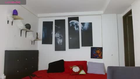 clara_xuee online show from December 27, 11:21 pm