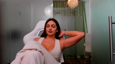 claraajoy online show from June 9, 7:52 am