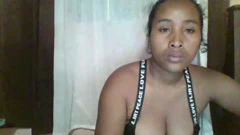 Clarah0123 online show from October 20, 7:17 pm