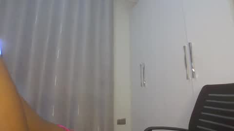 clara11 online show from November 30, 4:38 am