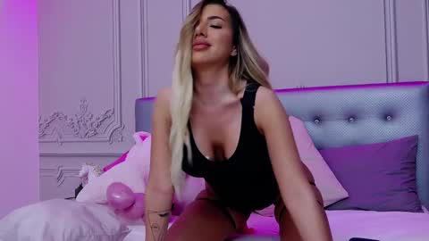 ClaraHazel online show from March 4, 4:06 am