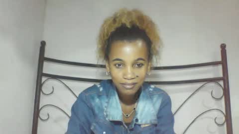 claudianne online show from March 13, 6:09 pm