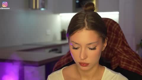 Cleo online show from February 15, 10:58 am