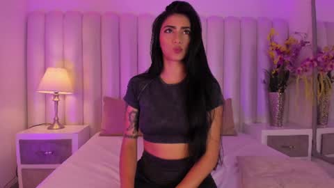 CleoSteele online show from July 7, 12:30 pm