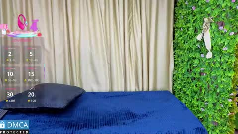 Clhoe online show from December 15, 3:01 am