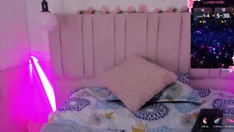 cloe online show from May 23, 4:44 am