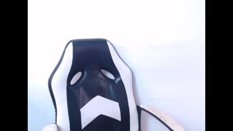 Cloe Stron online show from November 26, 4:30 pm