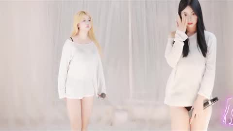 coco2002924 online show from October 10, 2:38 am