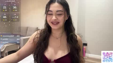 Yumi online show from June 2, 2:01 am