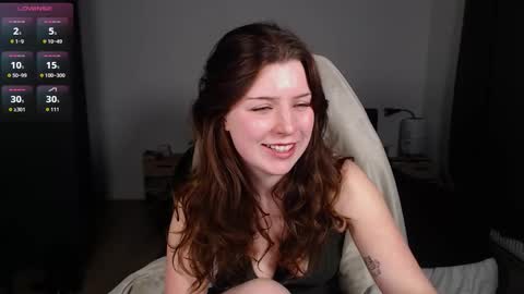 Denise online show from December 5, 9:27 pm