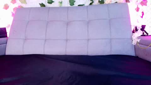 colett online show from September 19, 11:53 am