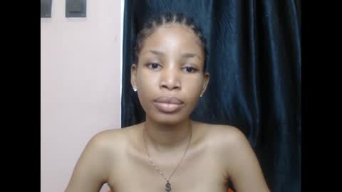 coltish_sexy online show from February 22, 8:40 am