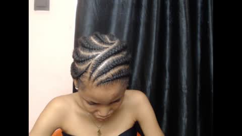 coltish_sexy online show from February 1, 9:00 am