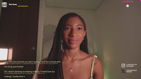   independent model online show from December 25, 8:50 pm