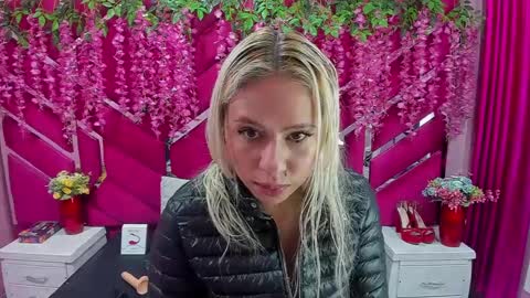 Constans online show from January 7, 1:24 pm