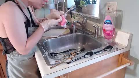 ANR Mommy online show from March 6, 4:46 pm