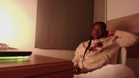 Coral online show from April 13, 11:16 pm