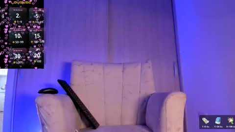 Coralinekam1 online show from November 22, 7:05 pm