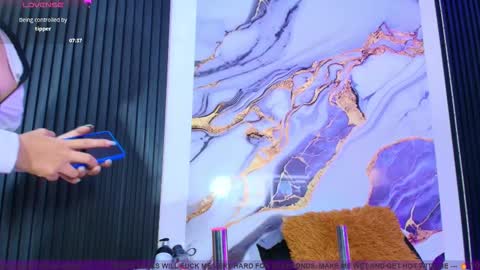 I am coral  online show from February 27, 11:32 am