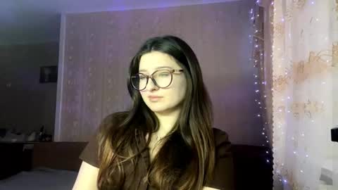 Elisheva online show from January 14, 1:16 pm