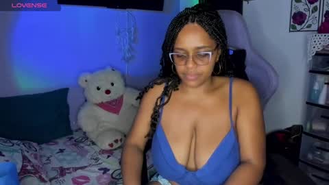 corina online show from October 16, 12:46 am