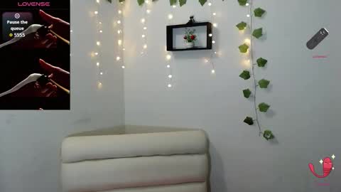 Nikol y  tomy online show from October 28, 11:42 pm