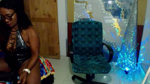 luckyalysonXXX online show from March 27, 5:09 am