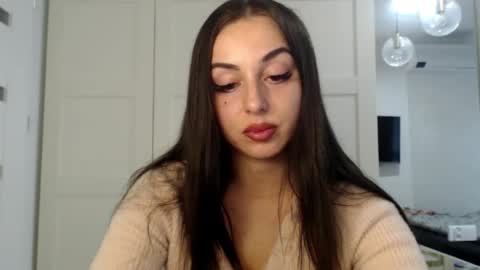 Courtney online show from March 24, 3:28 pm